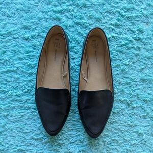 Time and Tru Women's Black Loafers